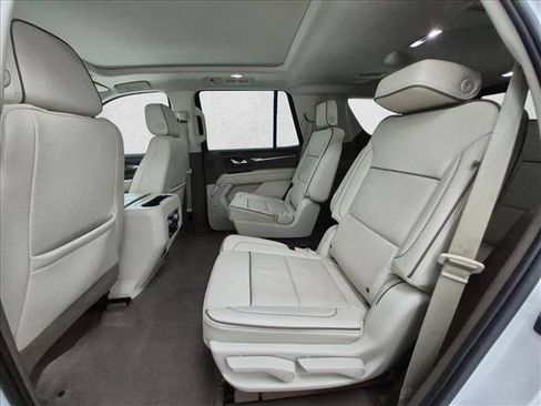 Used 2021 GMC Yukon Denali w/ Denali Premium Package AWD/4WD image 22