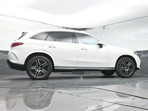 Used 2026 Mercedes-Benz GLC 300 image 39