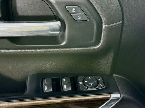 Used 2019 Chevrolet Silverado 1500 LT w/ All-Star Edition image 23