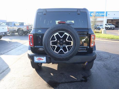 New 2025 Ford Bronco Outer Banks image 24