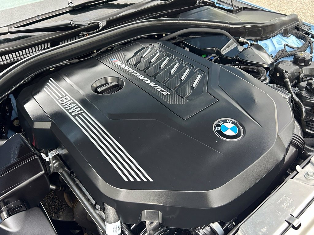 Used 2025 BMW M240i Coupe RWD image 22