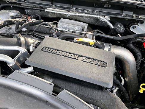 Used 2022 GMC Sierra 2500 Denali AWD/4WD image 36