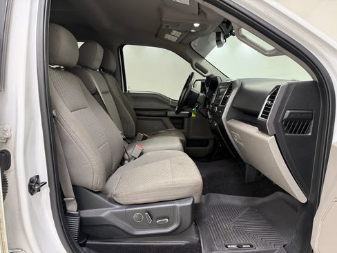 Used 2015 Ford F150 XLT w/ Equipment Group 302A Luxury AWD/4WD image 23