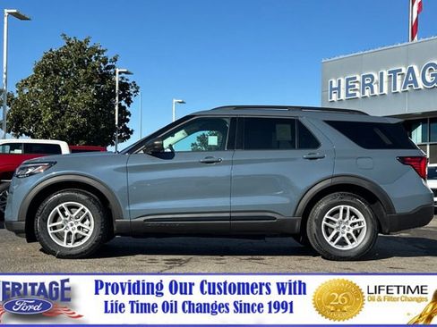 New 2026 Ford Explorer Active image 7