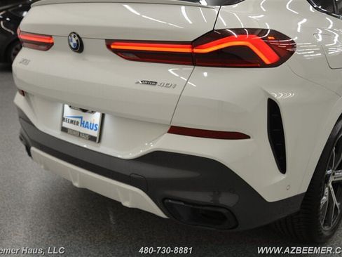 Used 2022 BMW X6 xDrive40i w/ M Sport Package AWD/4WD image 45