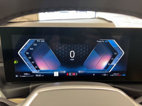 Used 2026 BMW 330i Sedan w/ Convenience Package image 19