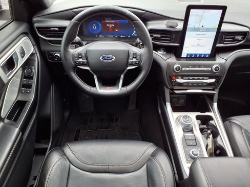 Used 2020 Ford Explorer ST w/ ST Street Pack AWD/4WD image 2