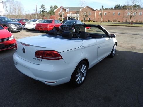 Used 2012 Volkswagen Eos Komfort FWD image 5
