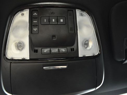 Used 2024 Dodge Durango GT image 15