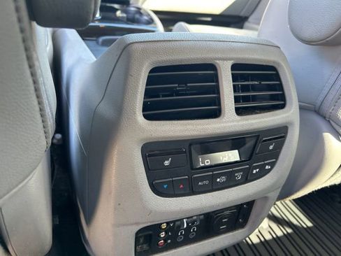 Used 2017 Honda Pilot Elite image 41