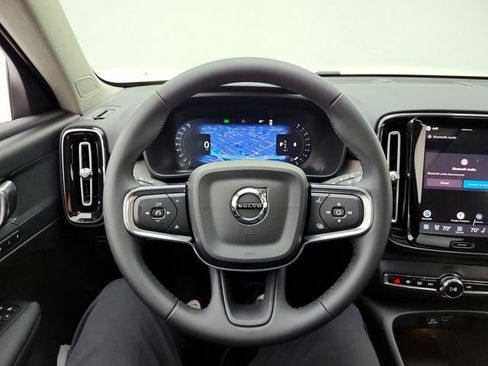 New 2026 Volvo XC40 B5 Plus w/ Protection Package Premier AWD/4WD image 21