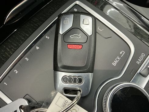Used 2019 Audi Q7 3.0T Premium Plus AWD/4WD image 44