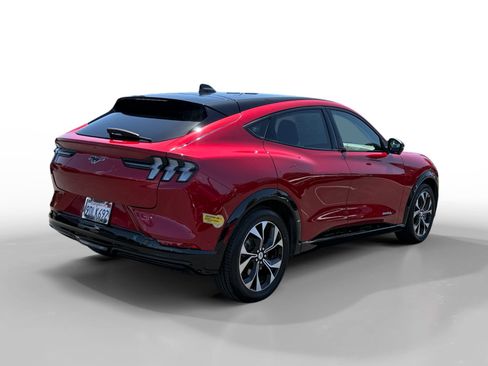 Certified 2022 Ford Mustang Mach-E Premium AWD/4WD image 5