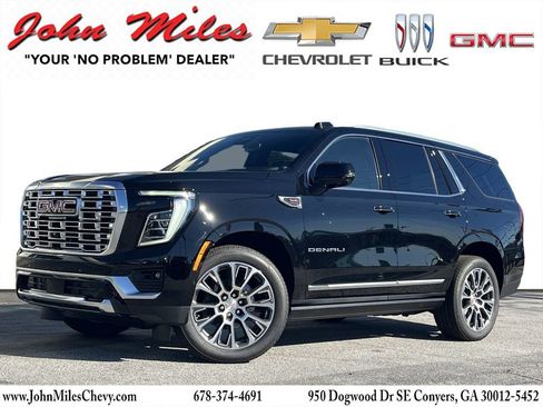 New 2026 GMC Yukon Denali w/ Sun & Power Step Package image 1