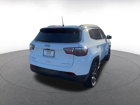 Used 2025 Jeep Compass Limited image 14