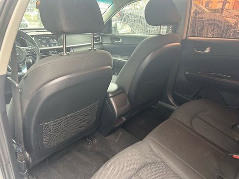 Used 2019 Kia Optima LX image 14