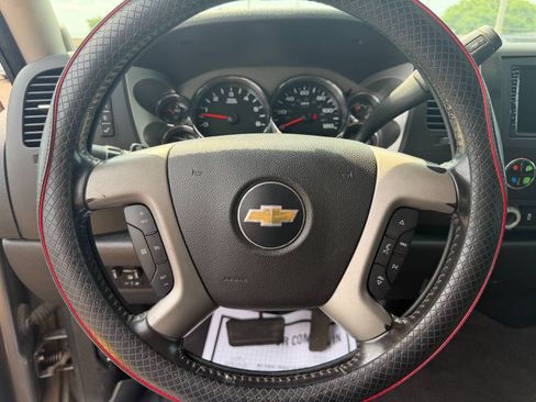 Used 2013 Chevrolet Silverado 1500 LT w/ All-Star Edition AWD/4WD image 18