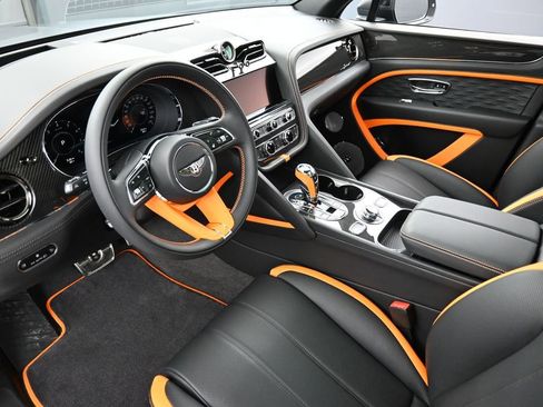 New 2026 Bentley Bentayga Speed AWD/4WD image 4