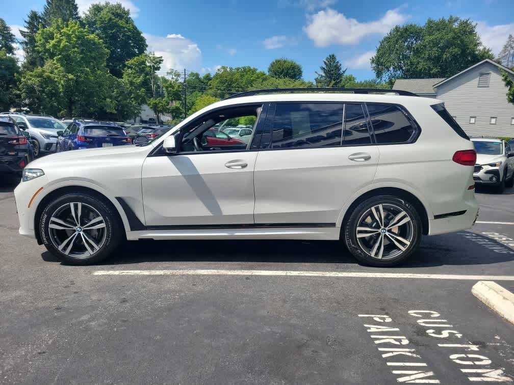 Used 2019 BMW X7 xDrive50i w/ M Sport Package AWD/4WD image 6