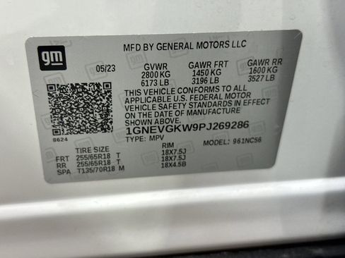 Certified 2023 Chevrolet Traverse LT w/ LPO, Floor Liner Package image 38