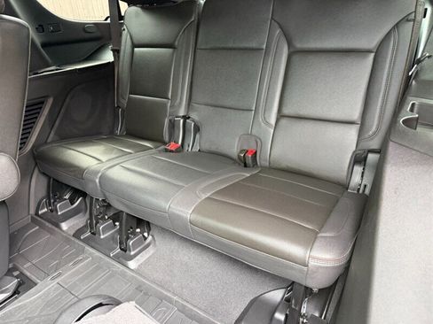 Used 2024 Chevrolet Tahoe High Country AWD/4WD image 26