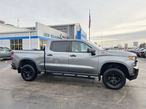 Used 2019 Chevrolet Silverado 1500 Custom Trail Boss w/ Custom Convenience Package image 13