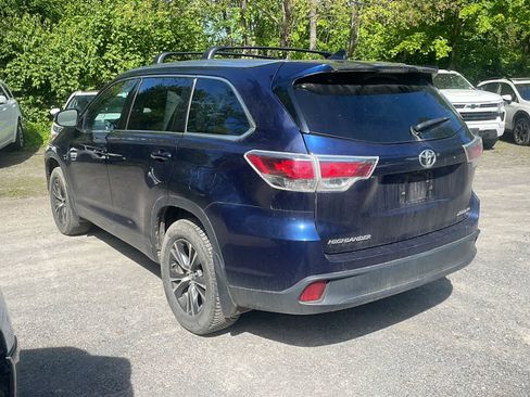 Used 2016 Toyota Highlander XLE AWD/4WD image 6