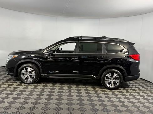 Used 2023 Subaru Ascent Premium w/ Convenience Package image 11