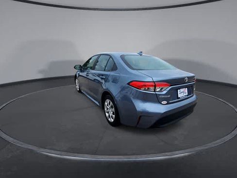 Used 2024 Toyota Corolla LE FWD image 6