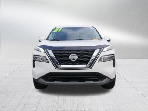 Used 2021 Nissan Rogue SV image 8