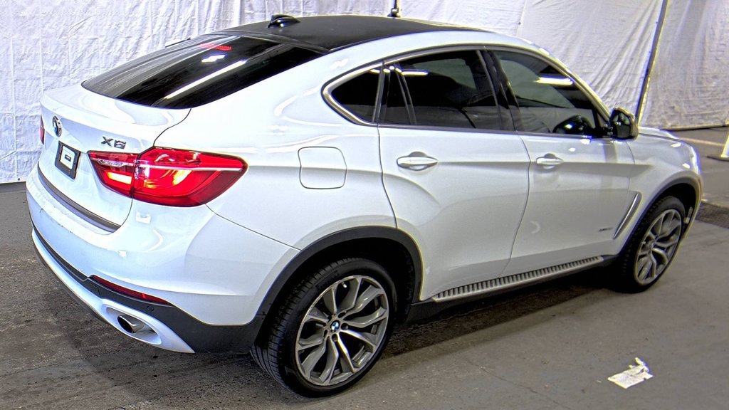 Used 2016 BMW X6 xDrive35i w/ XLine Package AWD/4WD image 6