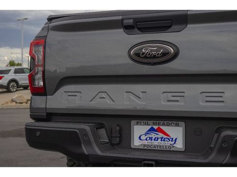 Used 2025 Ford Ranger Lariat w/ FX4 Off-Road Package AWD/4WD image 28