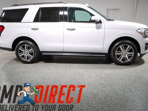 Used 2023 Ford Expedition Limited image 6