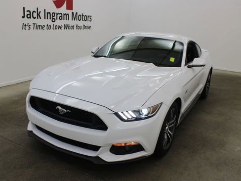 Used 2017 Ford Mustang GT Premium RWD image 2