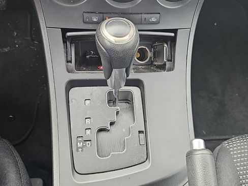 Used 2012 MAZDA MAZDA3 i Touring FWD image 8