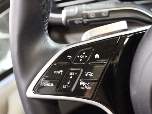 Certified 2024 Mercedes-Benz GLE 450e 4MATIC image 21