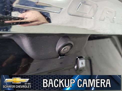 Used 2022 Ford Explorer XLT image 6