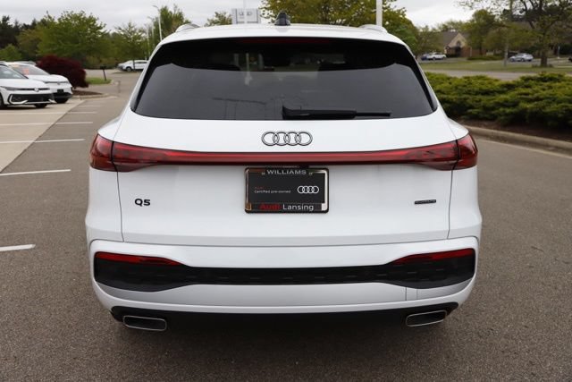 Used 2025 Audi Q5 Premium w/ Convenience Package AWD/4WD image 7
