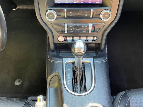 Used 2020 Ford Mustang GT Premium w/ Equipment Group 401A RWD image 19