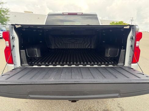 Used 2021 Chevrolet Silverado 1500 Custom AWD/4WD image 22