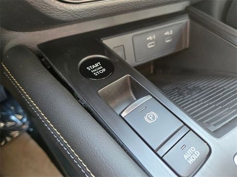 New 2025 Nissan Kicks SV w/ SV Premium Package image 23