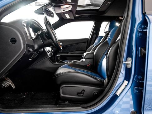 Used 2020 Dodge Charger R/T w/ Navigation & Travel Group image 3