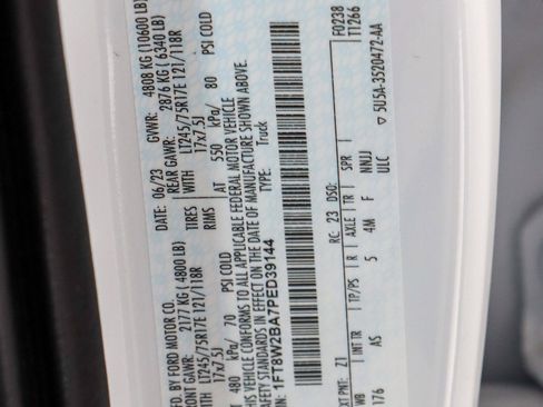 Used 2023 Ford F250 XL w/ FX4 Off-Road Package image 33