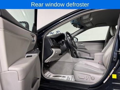 Used 2015 Toyota Camry XLE FWD image 12