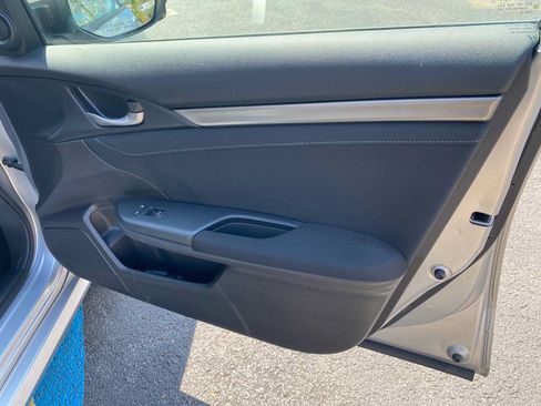 Used 2020 Honda Civic EX image 21