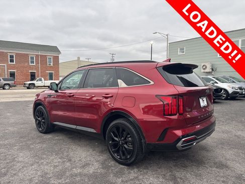 Used 2021 Kia Sorento SX image 2
