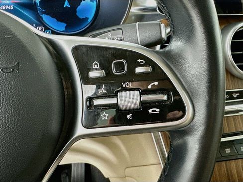 Used 2022 Mercedes-Benz GLC 300 4MATIC image 19