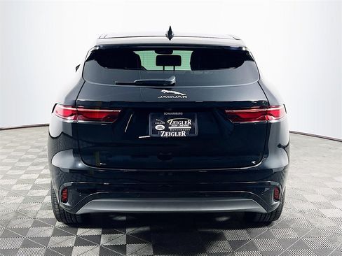 Used 2025 Jaguar F-PACE R-Dynamic S image 6