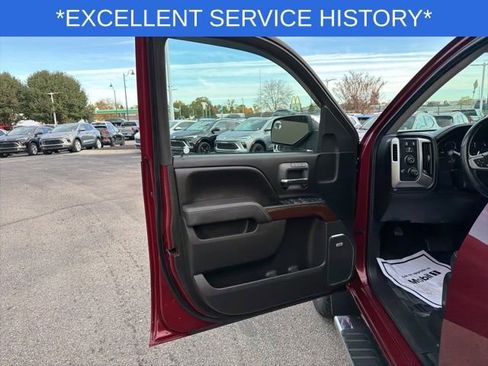 Used 2015 GMC Sierra 1500 SLT w/ SLT Crew Cab Value Package image 29