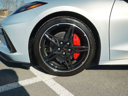 Used 2024 Chevrolet Corvette Stingray Preferred Cpe w/ 2LT image 11